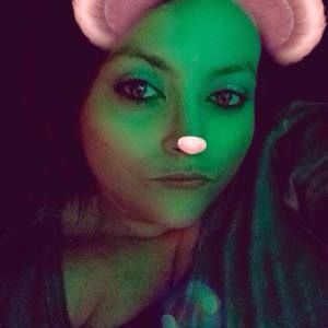 Meet your Posher, Amelia